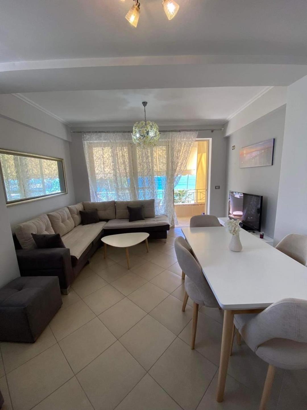 Apartment In Saranda Kültér fotó