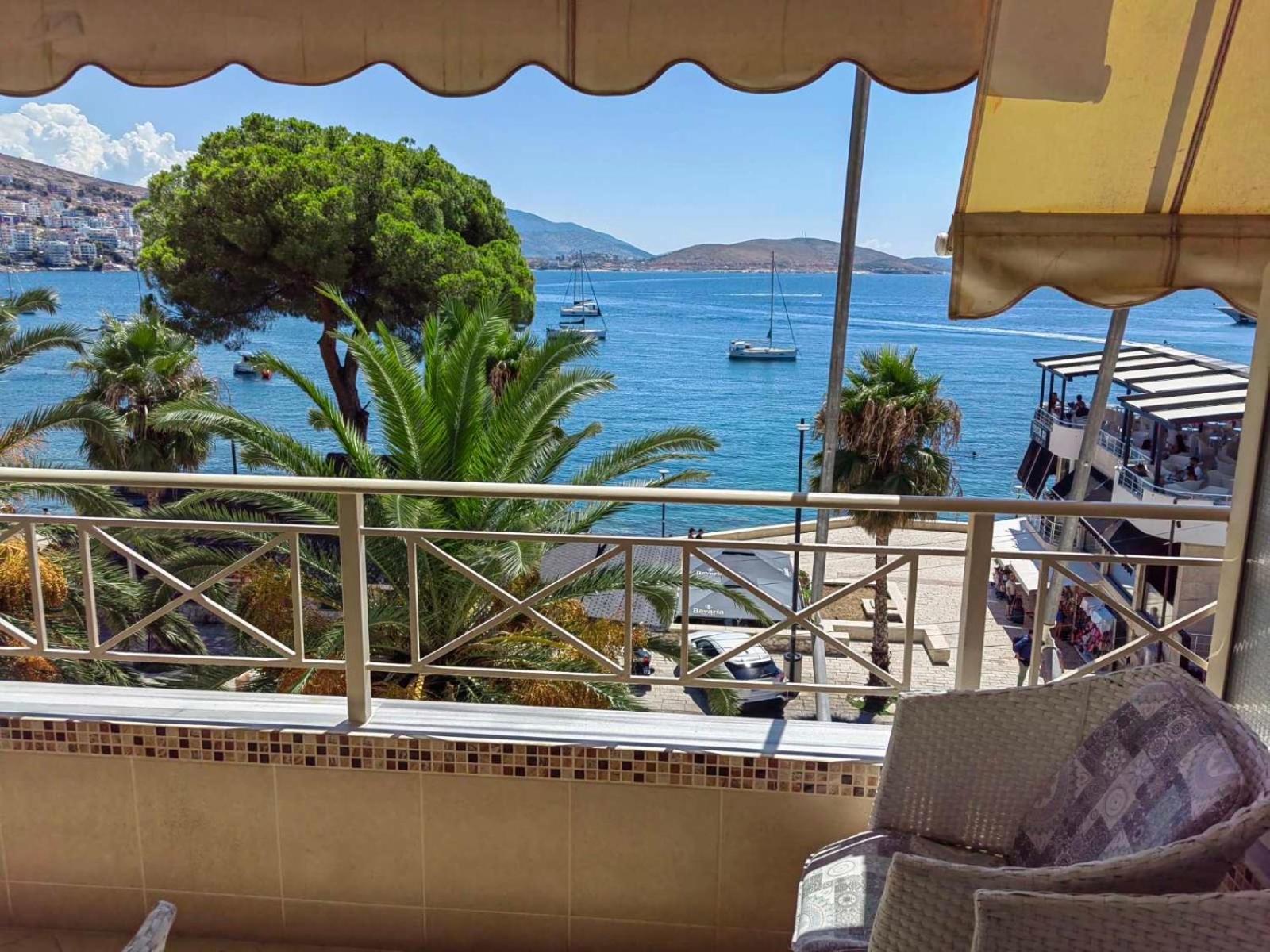 Apartment In Saranda Kültér fotó