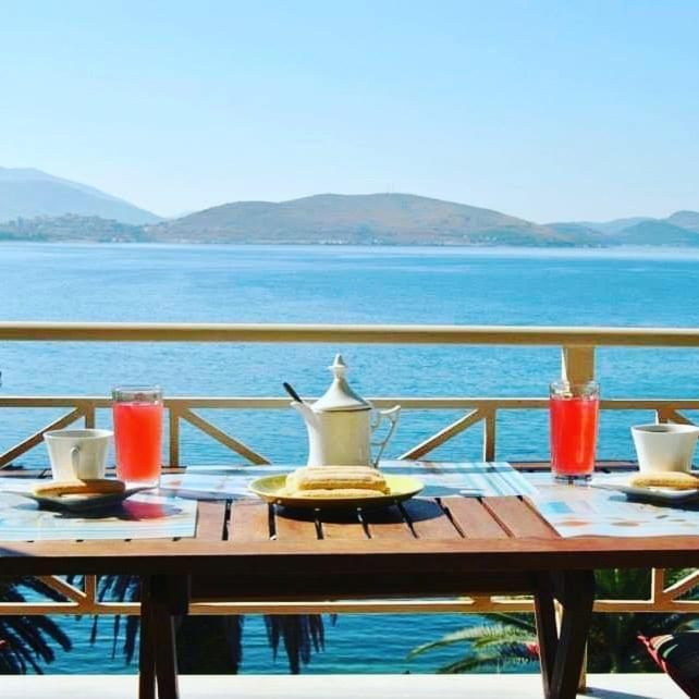 Apartment In Saranda Kültér fotó