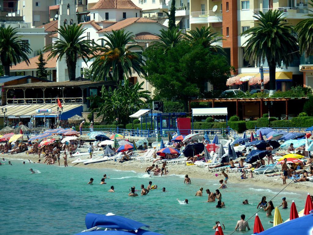 Apartment In Saranda Kültér fotó